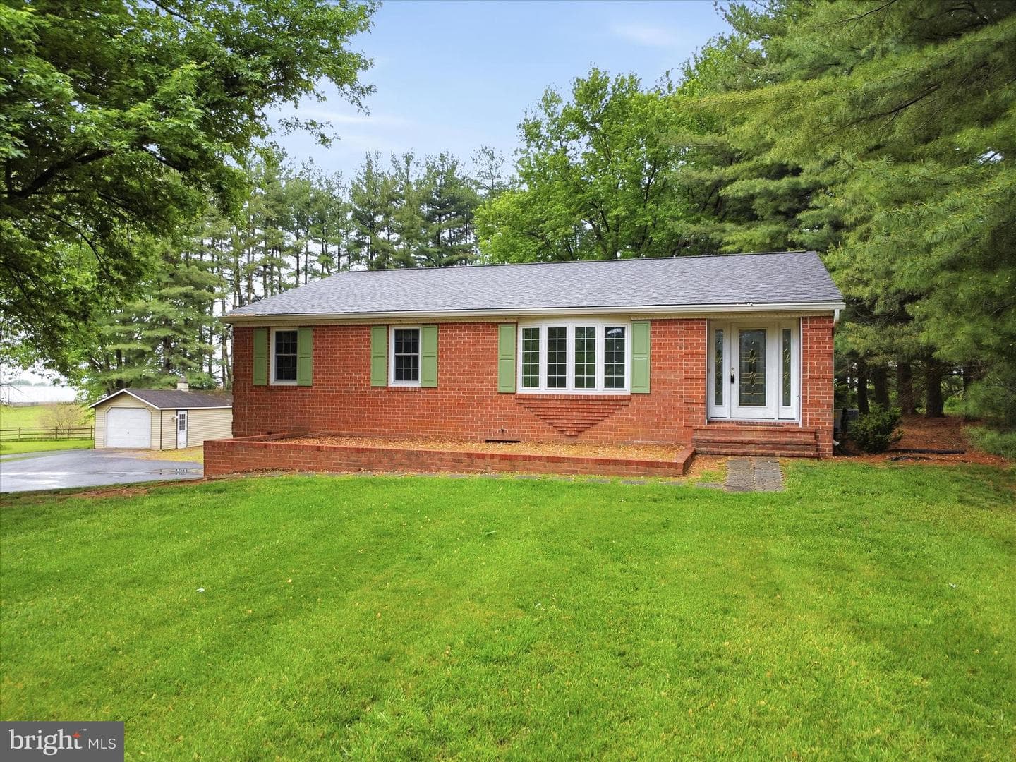 5622 Glen Hill Court photo 1