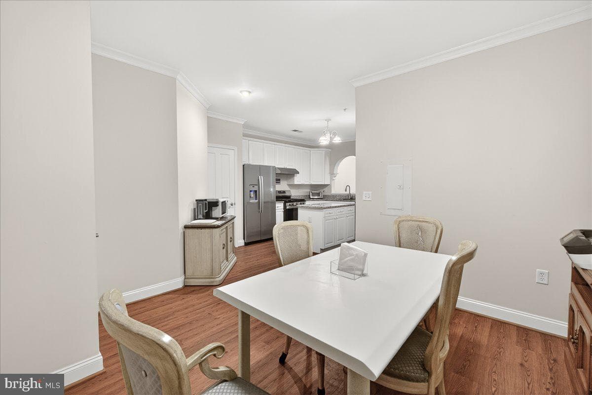 2500 Waterside Drive #103 photo 14