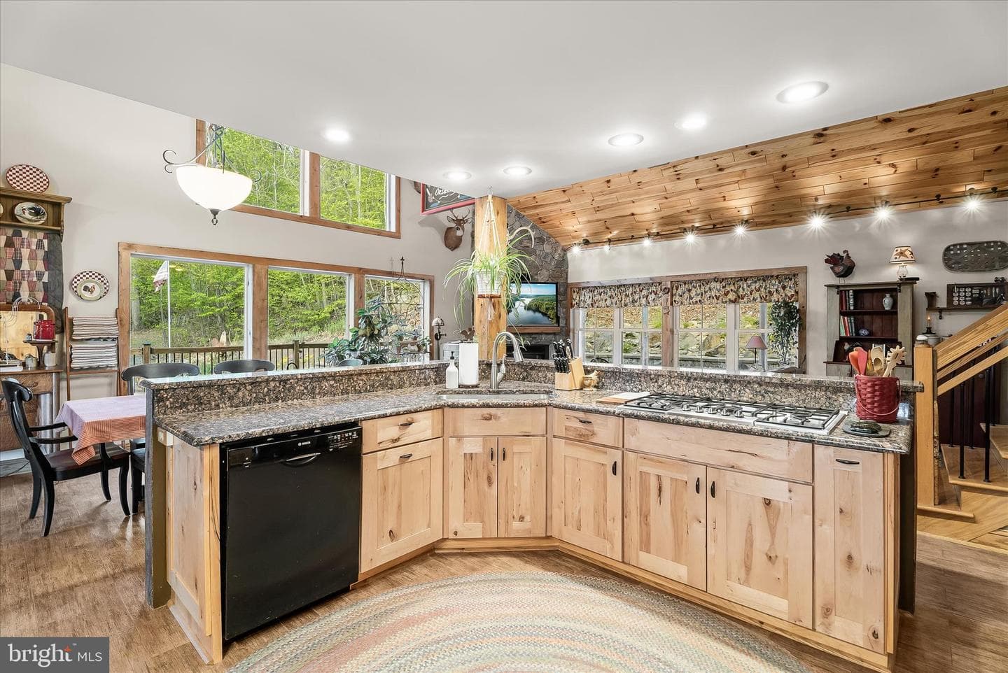 4623 Fishers Hollow photo 29
