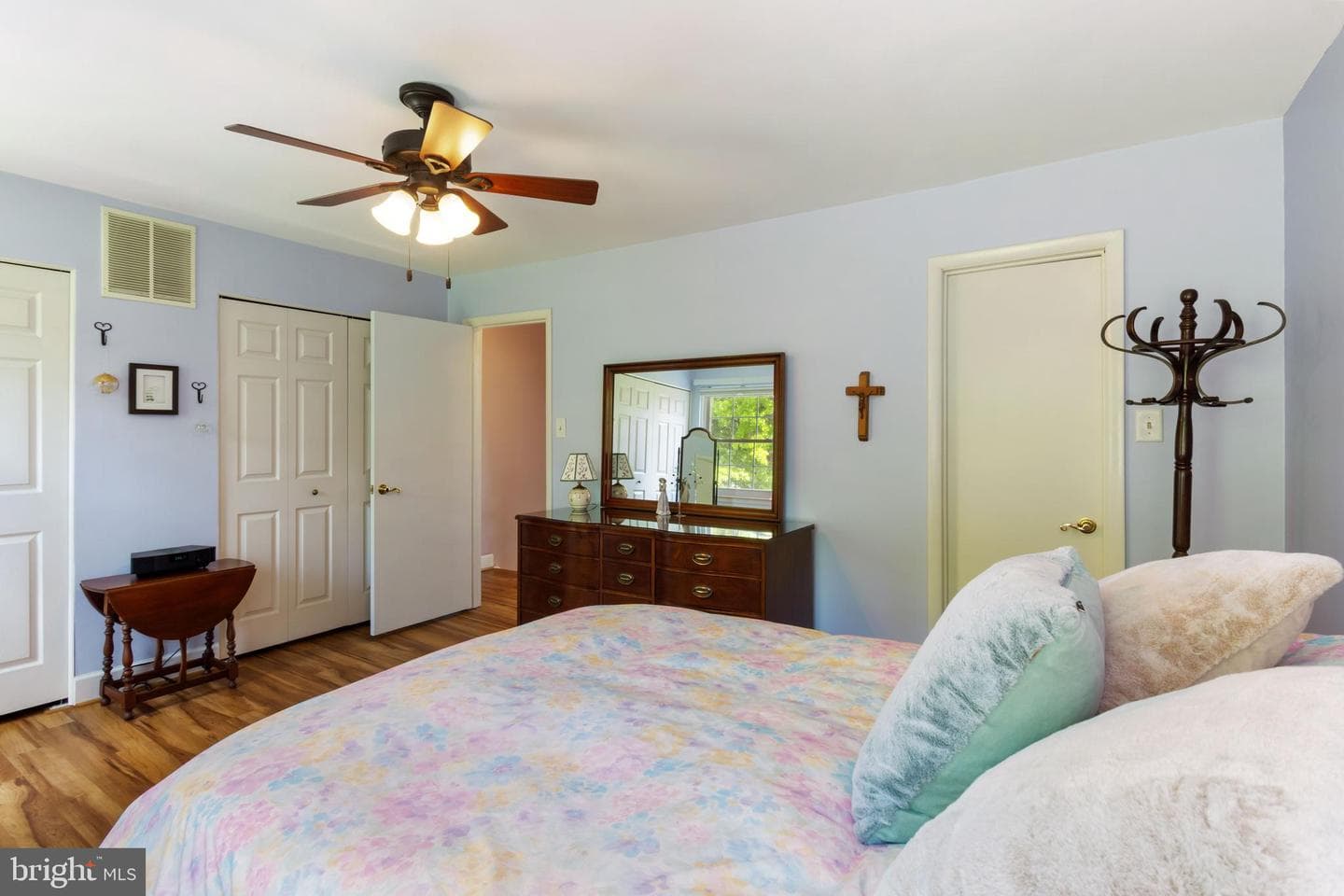 6826 Acacia Court photo 15