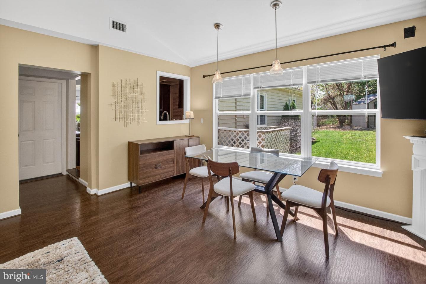 613 Charles Street photo 13