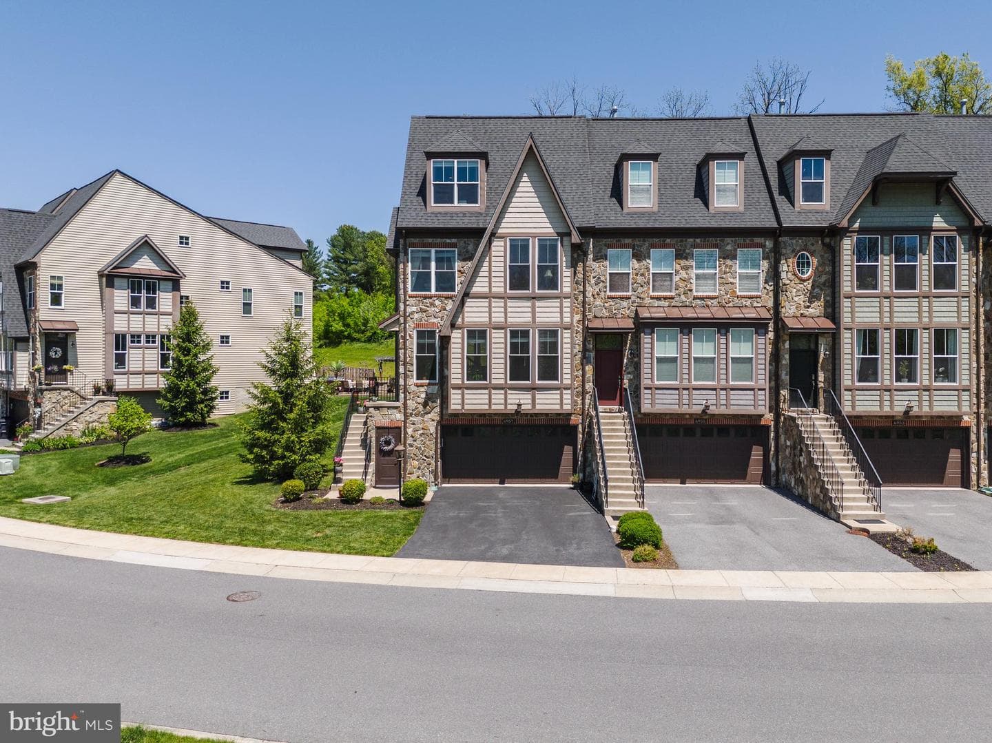 6957 Country Club Terrace, New Market