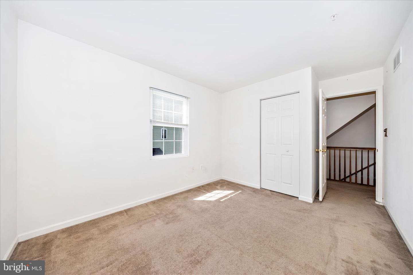 126 N Altamont Avenue photo 34