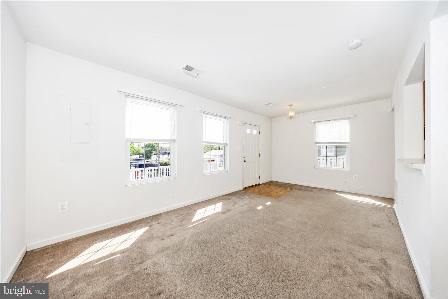 126 N Altamont Avenue photo 6