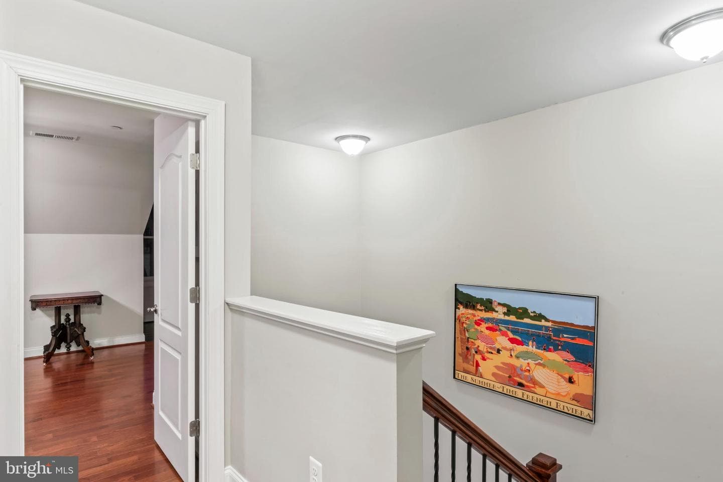 24 Maxwell Square photo 17