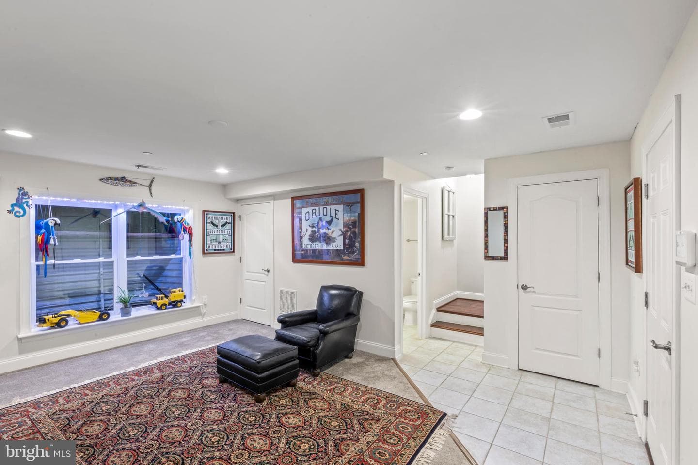 24 Maxwell Square photo 39