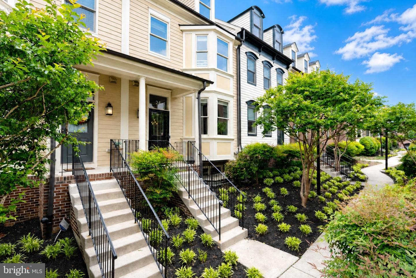 24 Maxwell Square photo 55