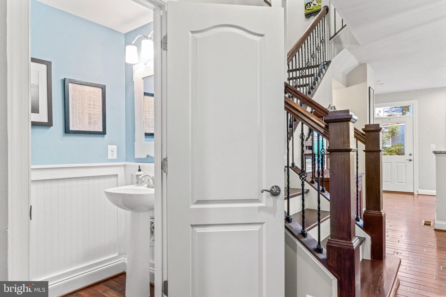 24 Maxwell Square photo 8