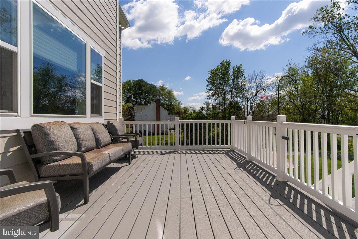7172 Meadowbrooke Drive photo 82