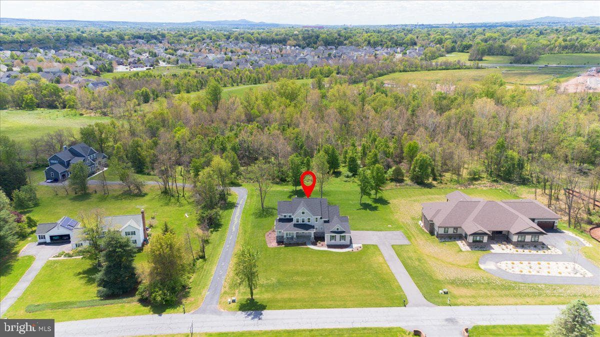7172 Meadowbrooke Drive photo 95