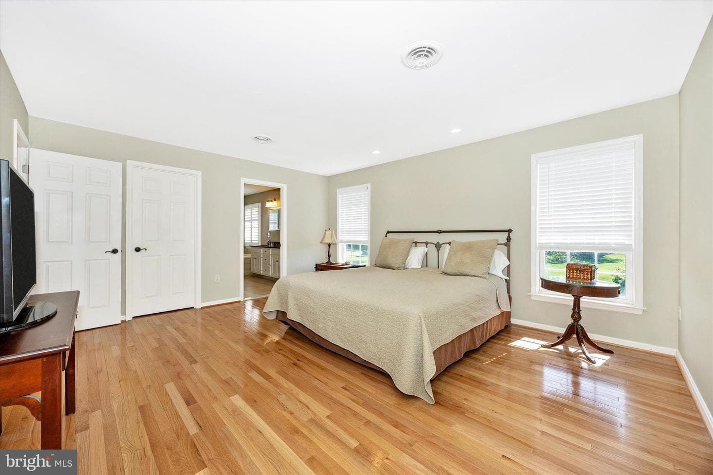 202 Swallow Falls Court photo 27