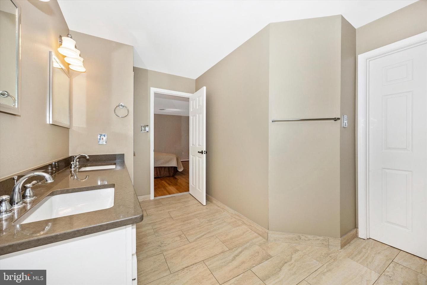 202 Swallow Falls Court photo 30