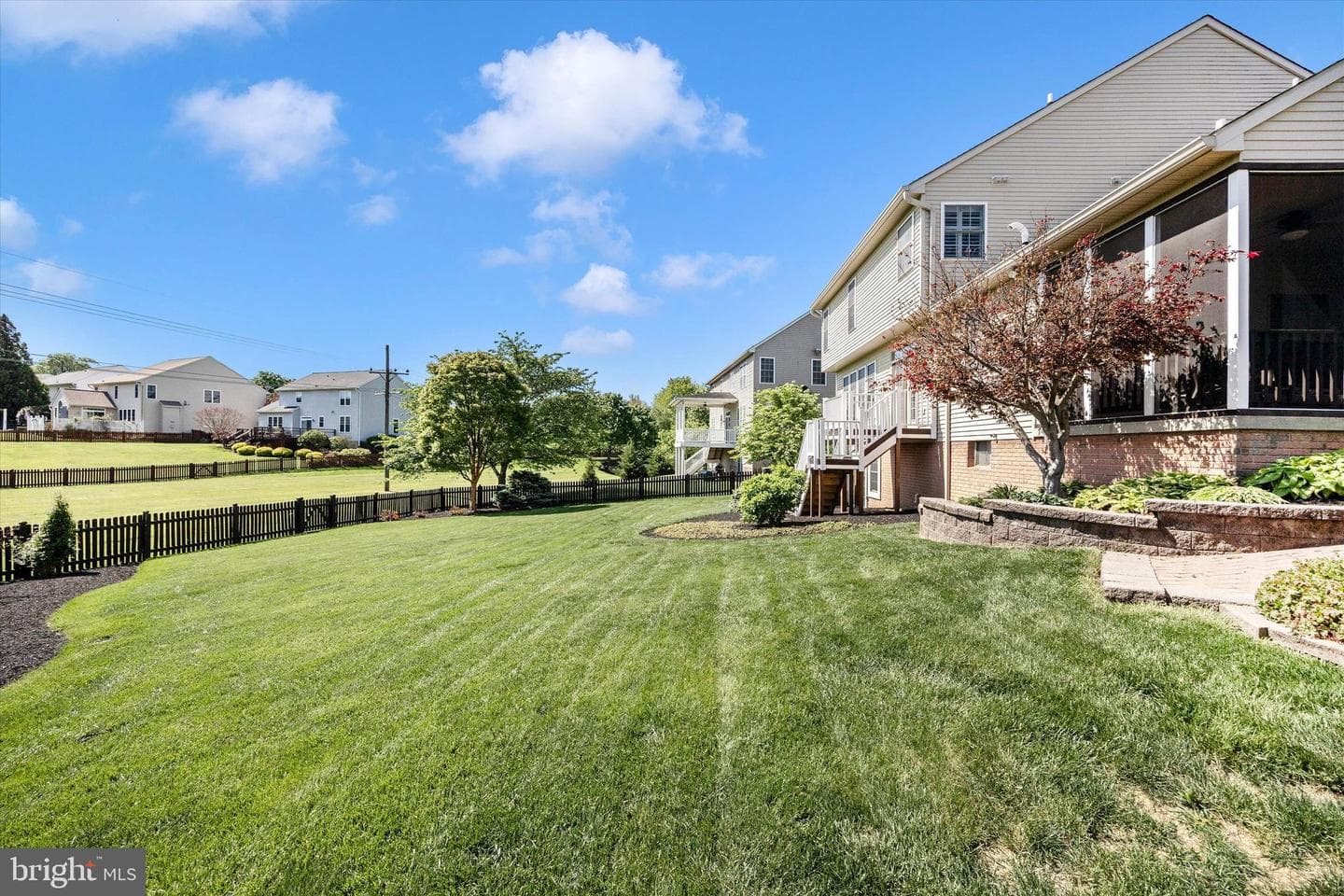 202 Swallow Falls Court photo 48