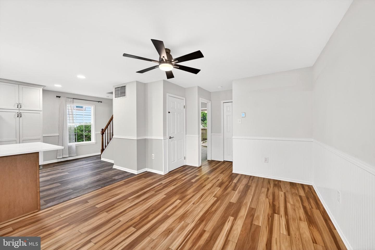 10743 Lake Edge Court photo 11