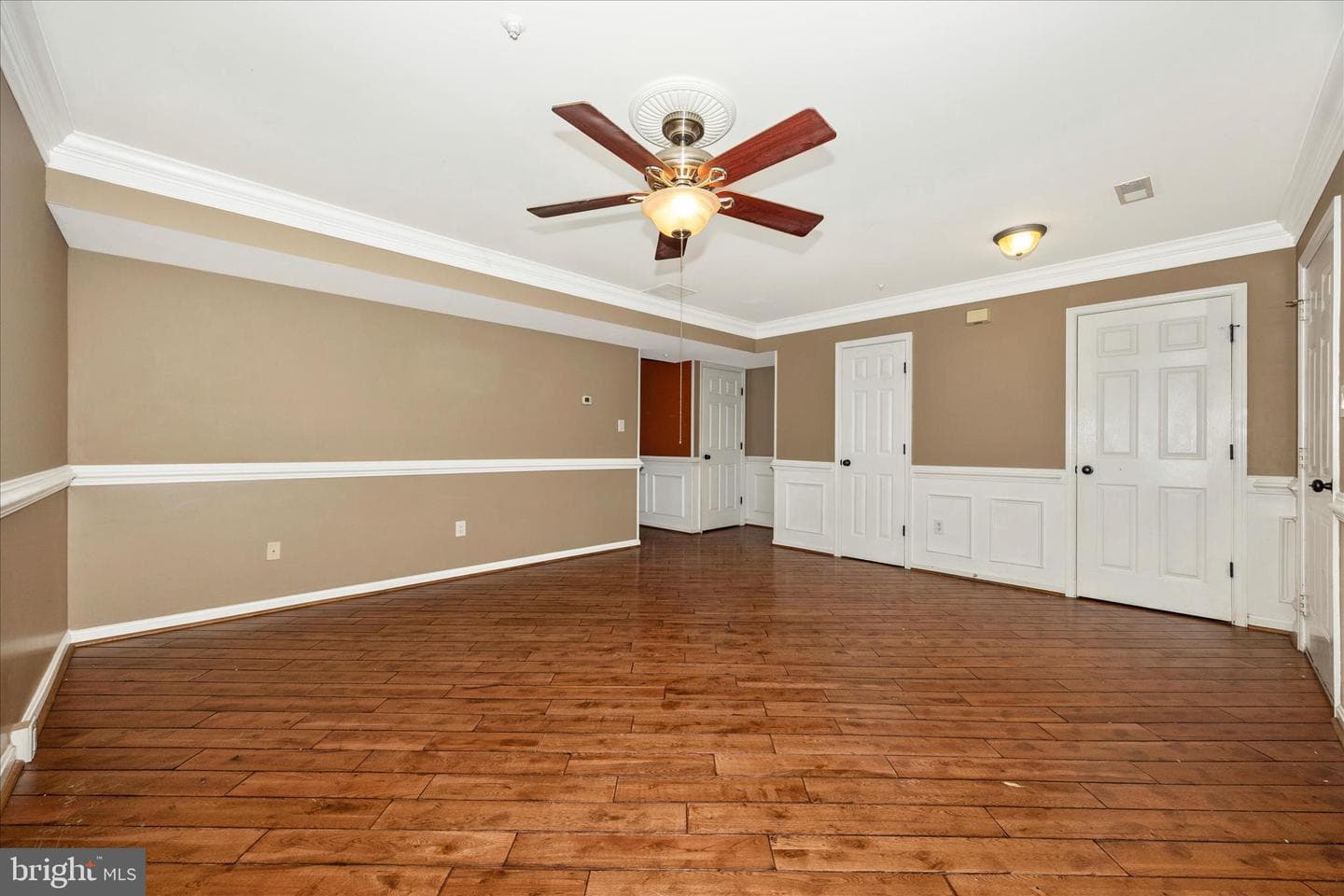 211 Moser Circle photo 8