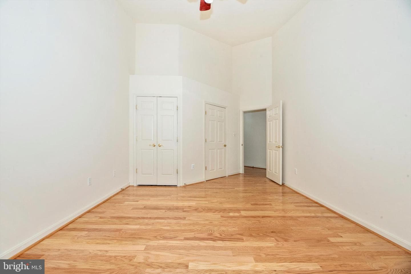 2506 Coach House Way #3b photo 23