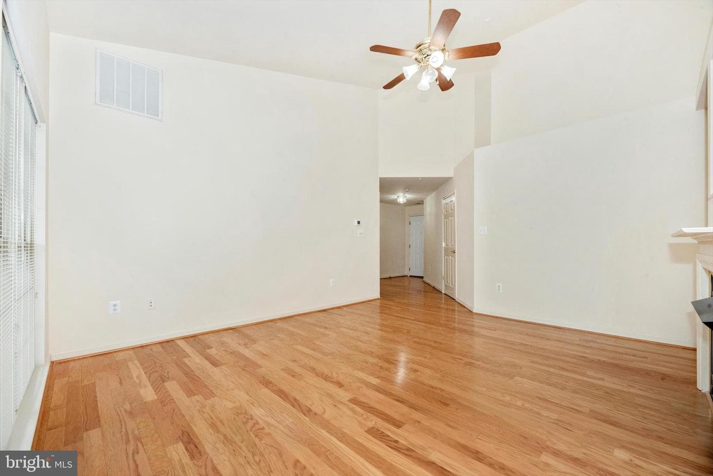 2506 Coach House Way #3b photo 6