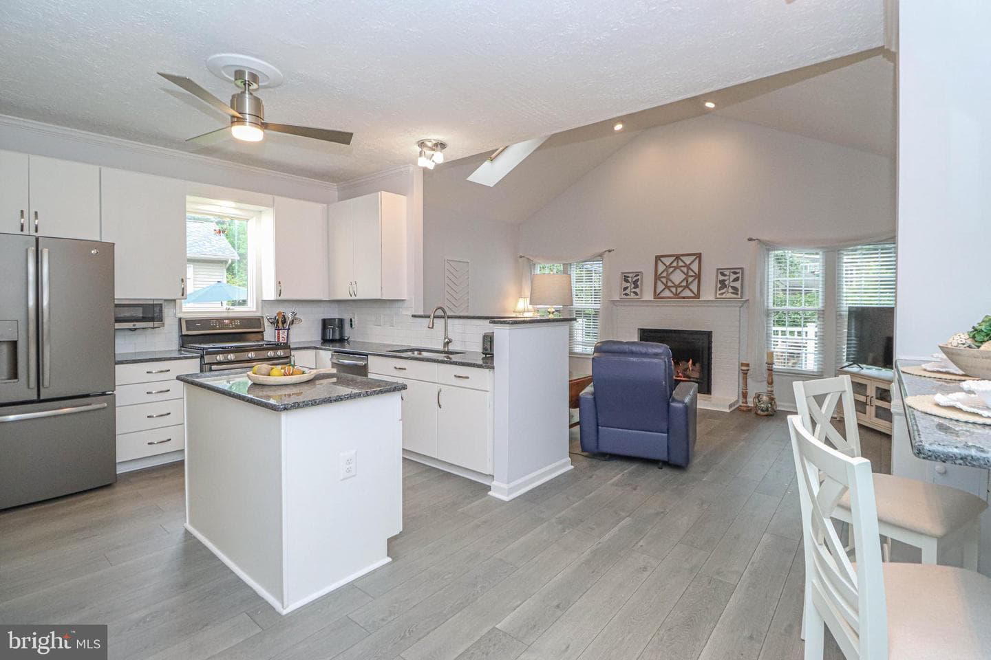 1724 Algonquin Road photo 2