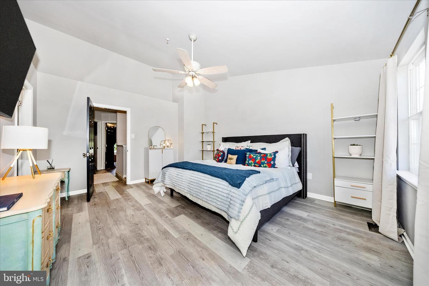 2250 Wetherburne Way photo 21