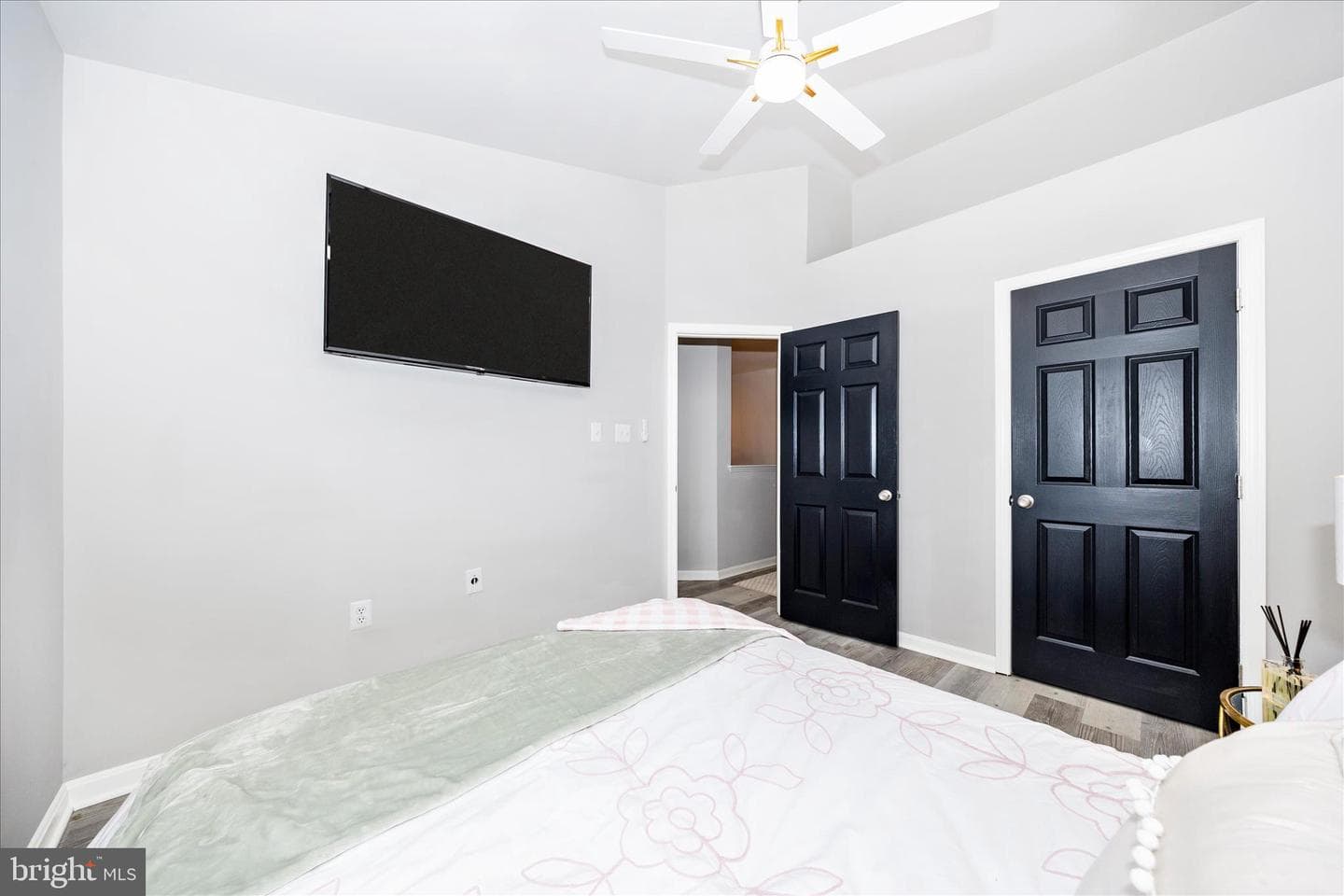 2250 Wetherburne Way photo 28