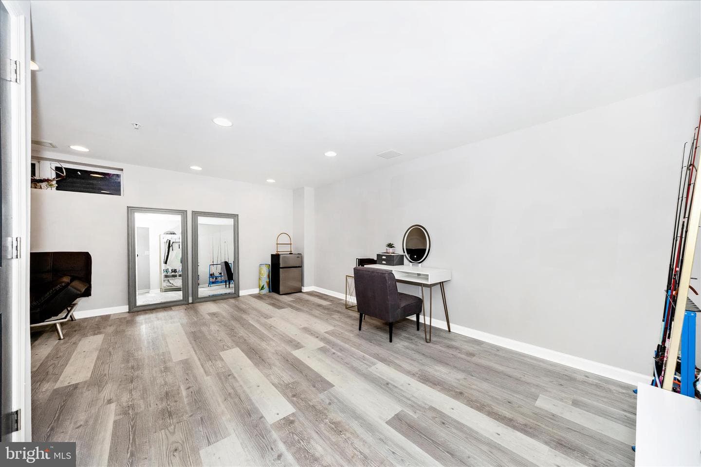 2250 Wetherburne Way photo 33