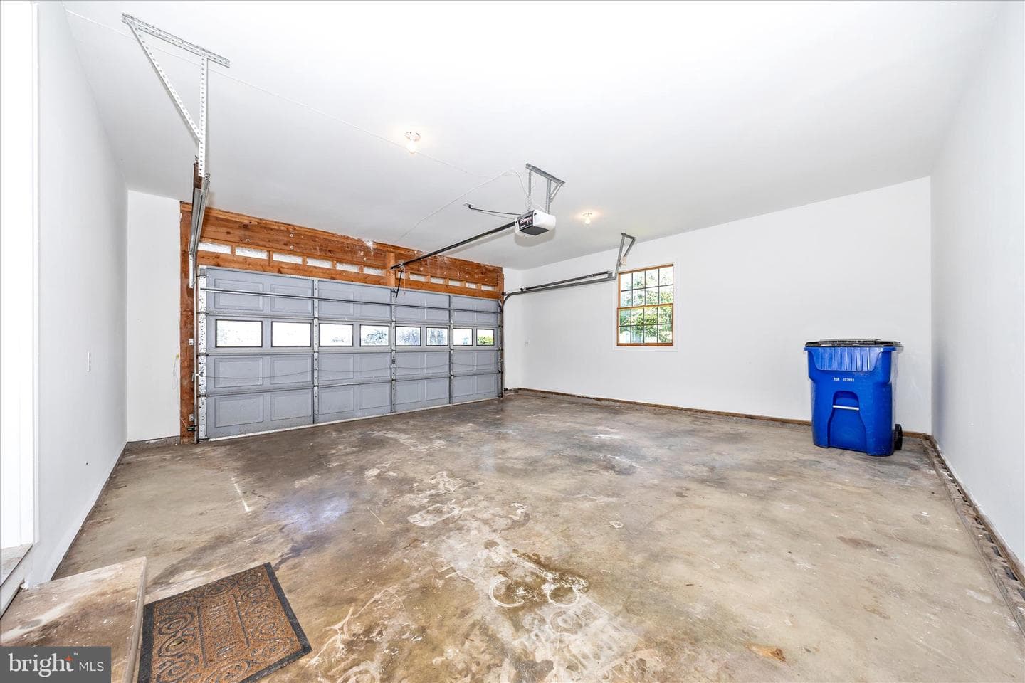 509 W Lincoln Ave photo 38