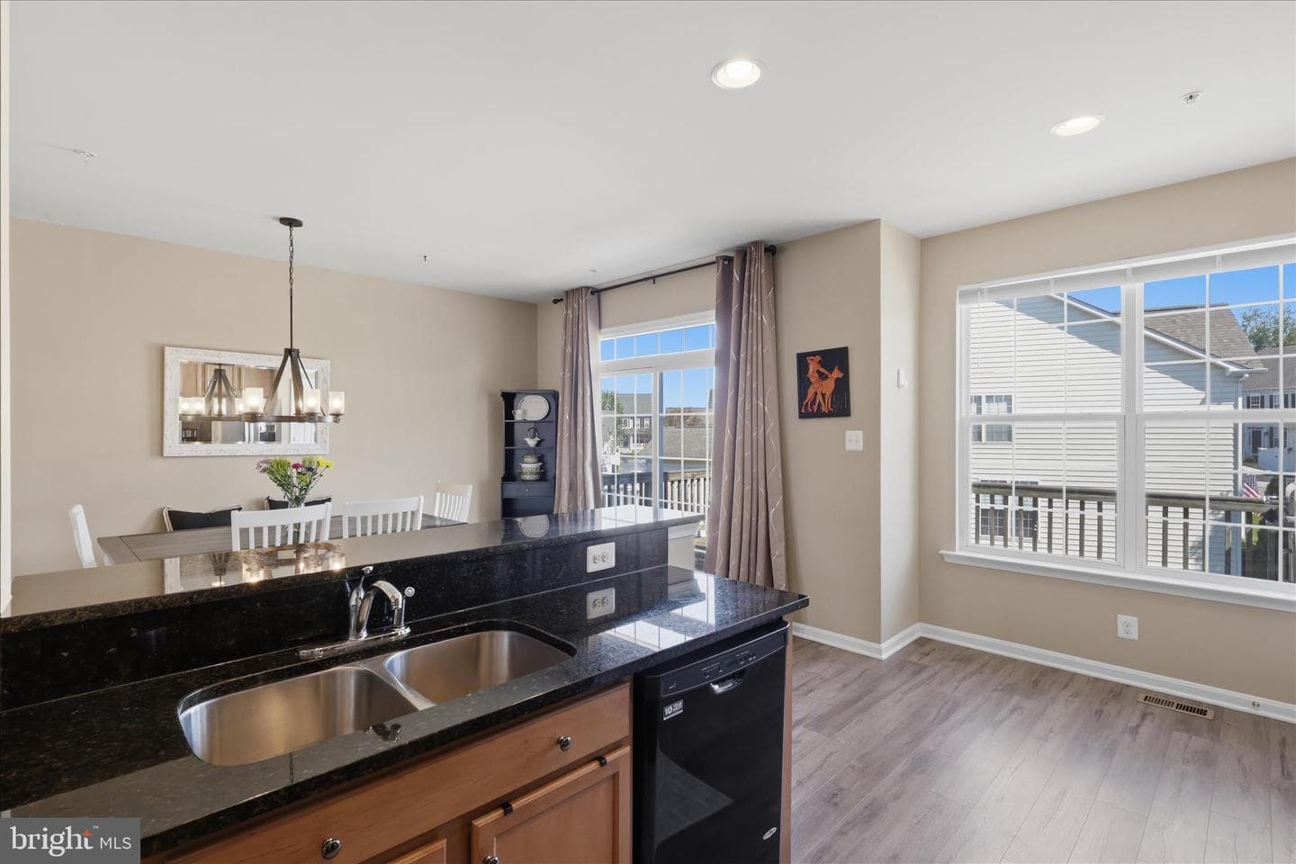 322 E Wainscot Drive photo 20