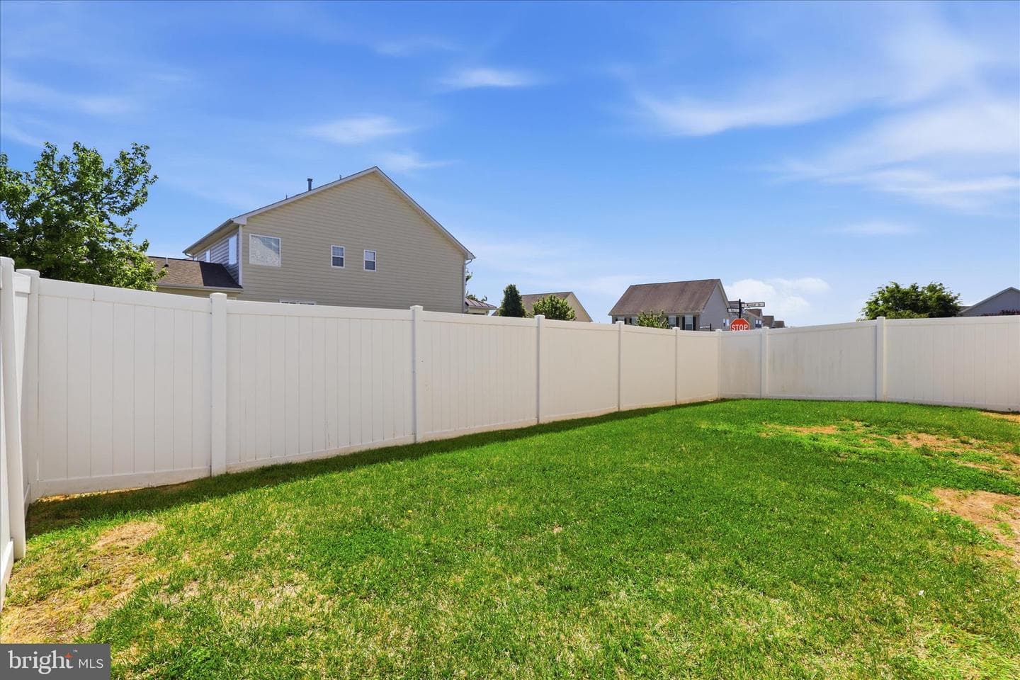 322 E Wainscot Drive photo 31