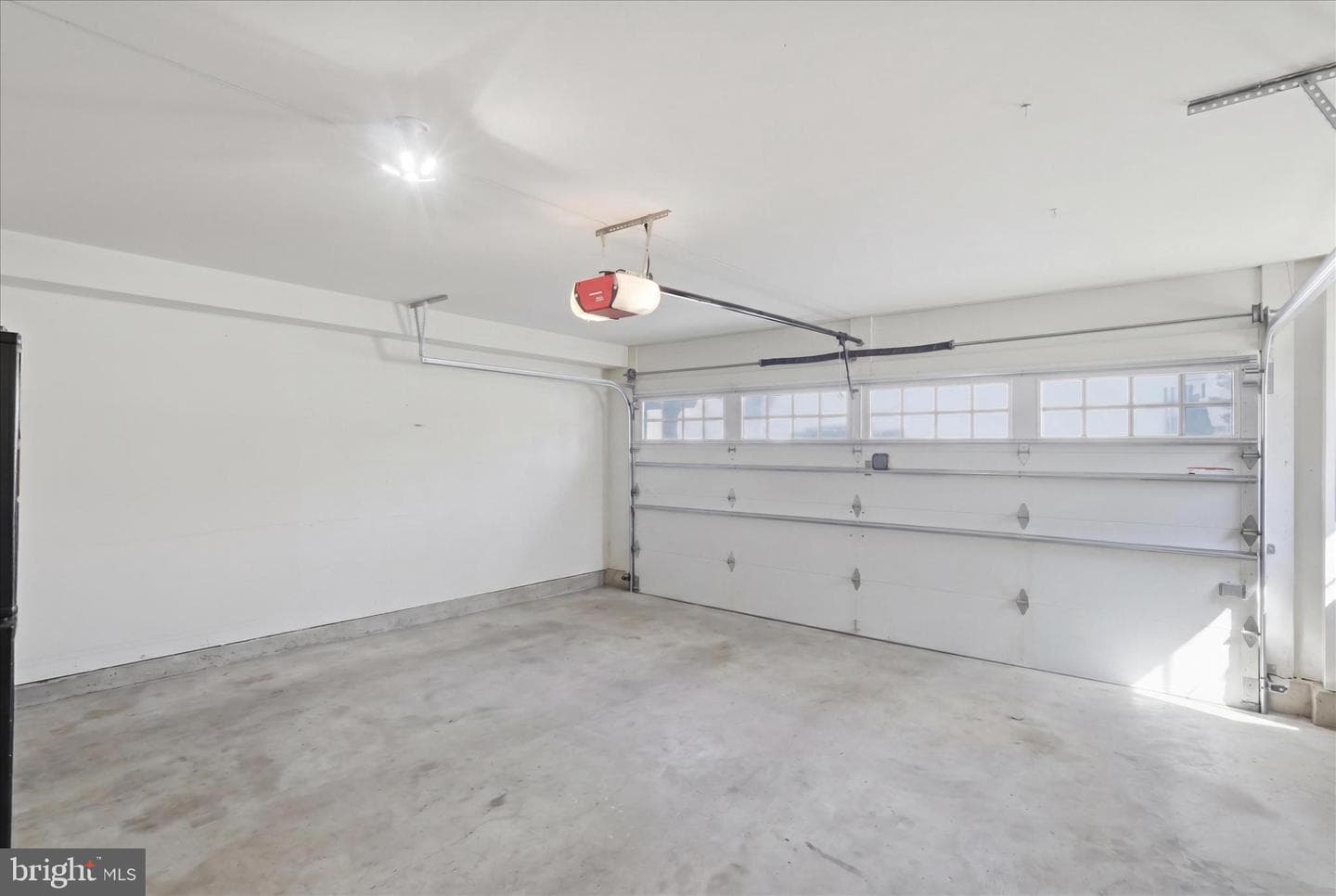 322 E Wainscot Drive photo 32