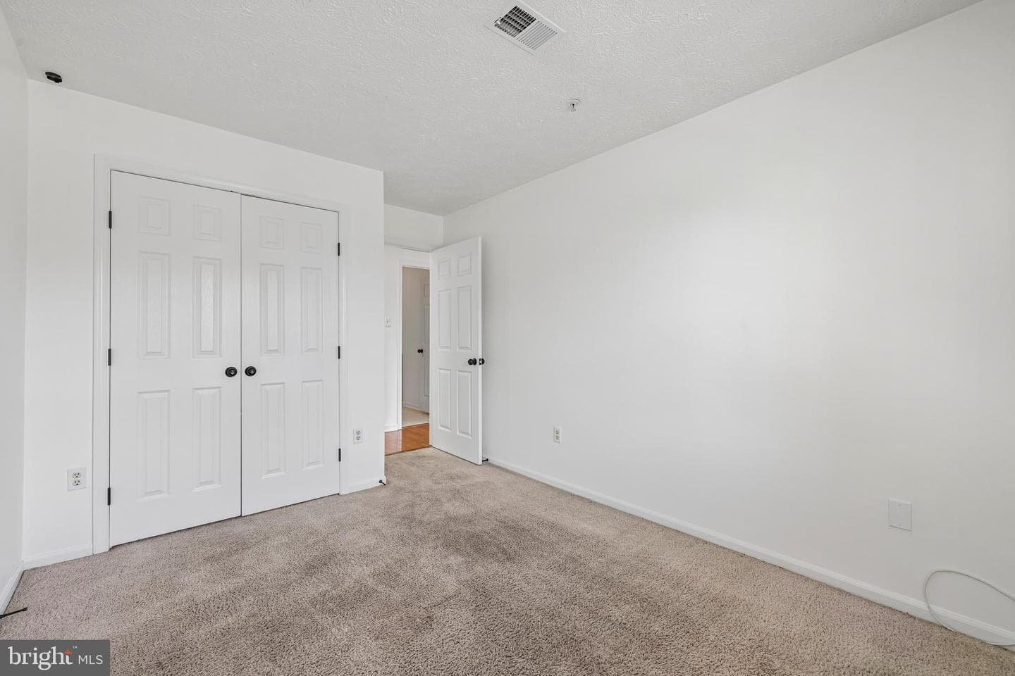 5243 Regal Court photo 19