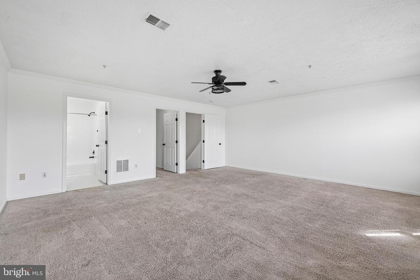 5243 Regal Court photo 24