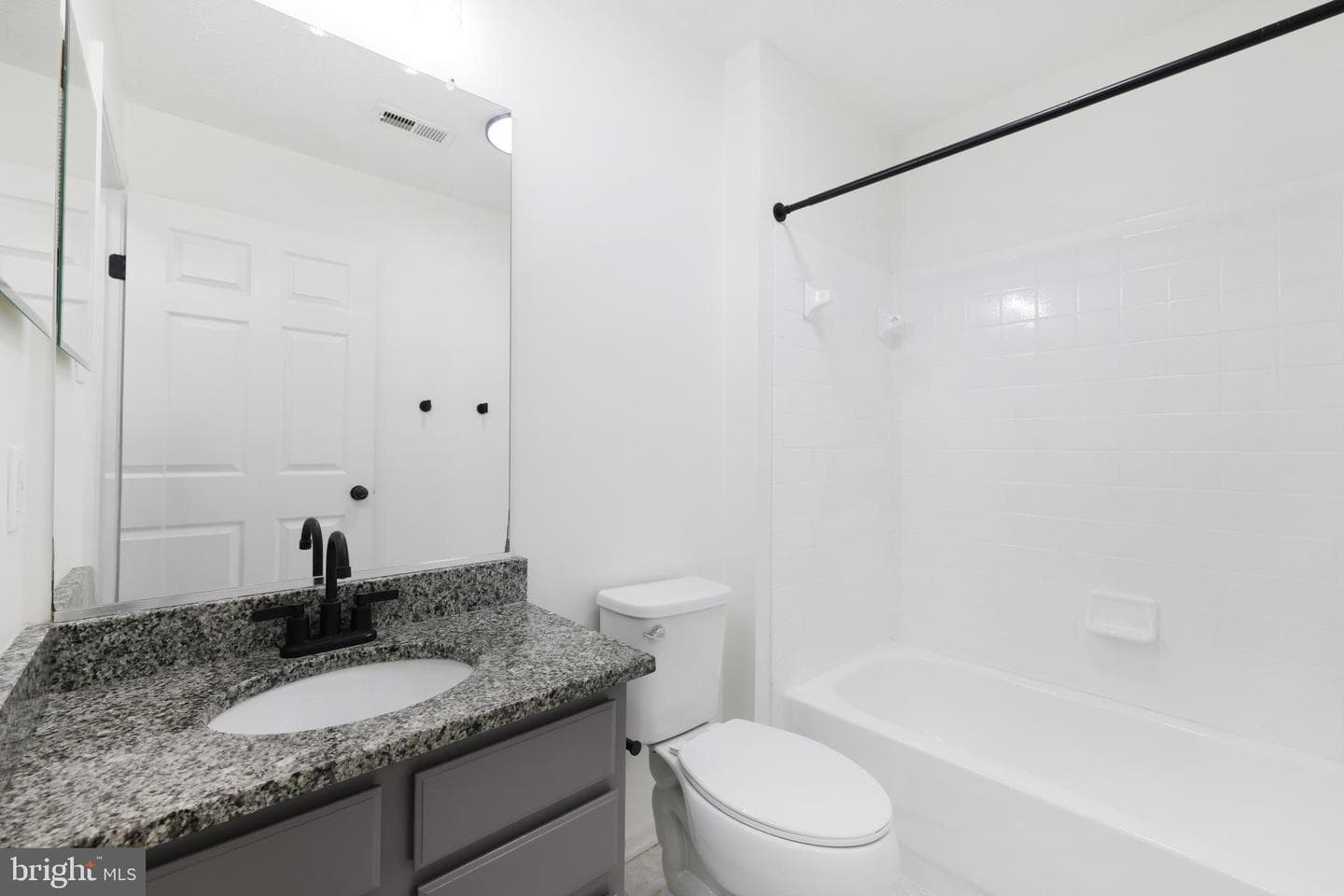 5243 Regal Court photo 26