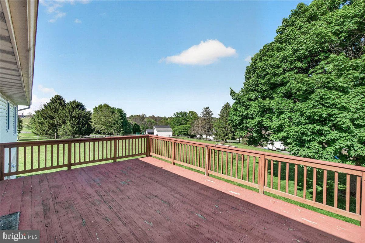 4715 Green Valley Road photo 10