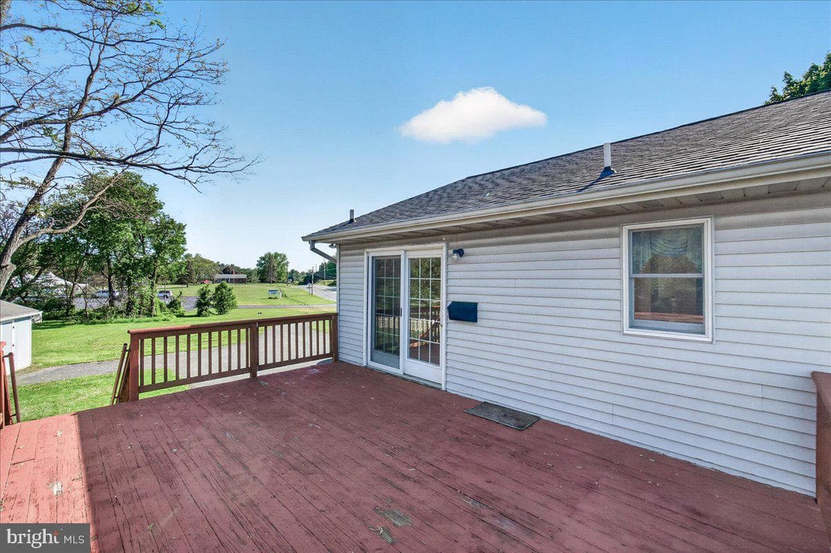 4715 Green Valley Road photo 11