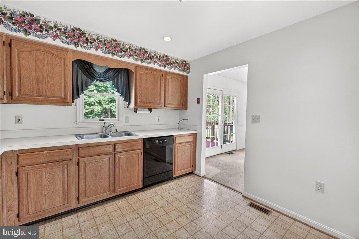 4715 Green Valley Road photo 15