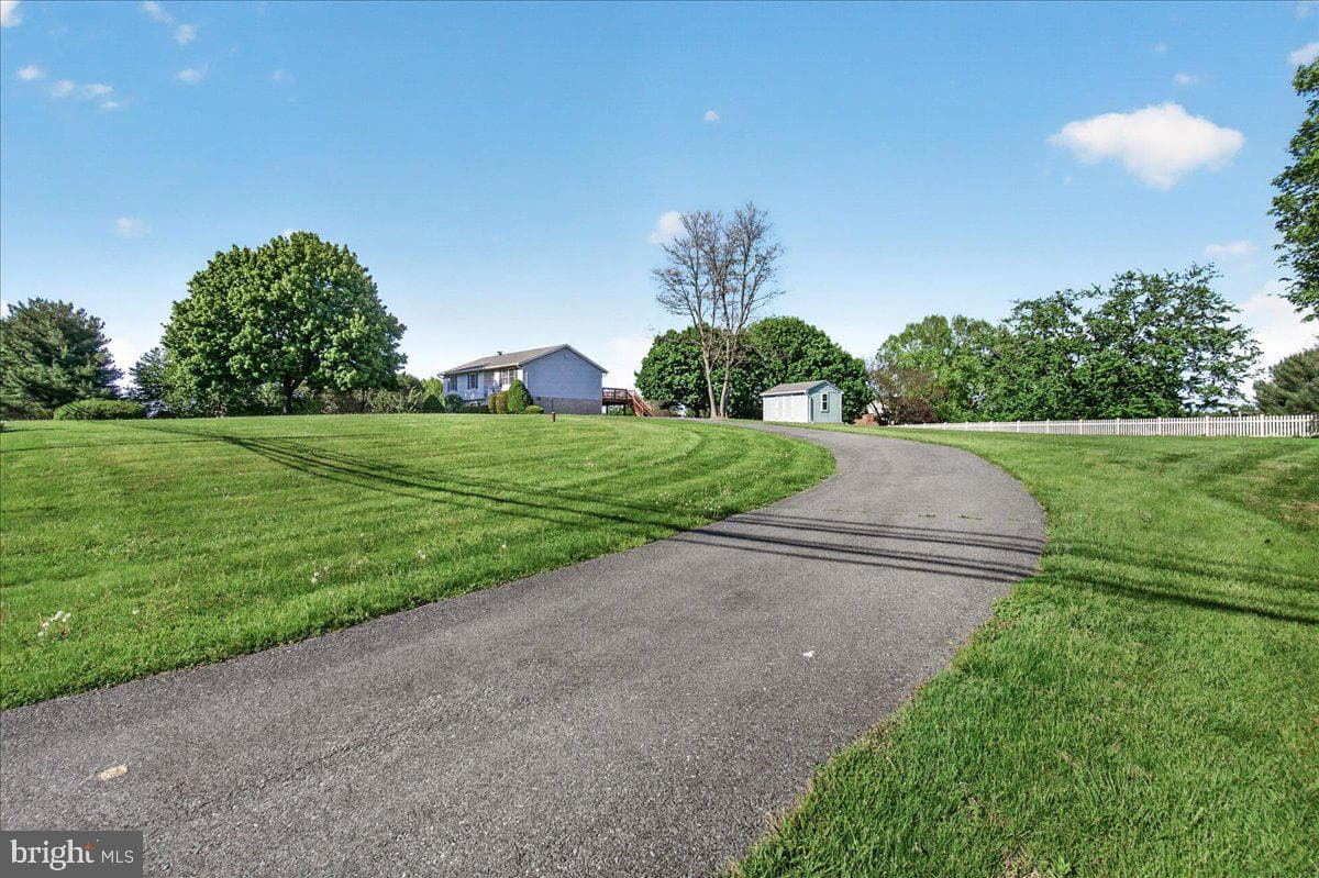 4715 Green Valley Road photo 2