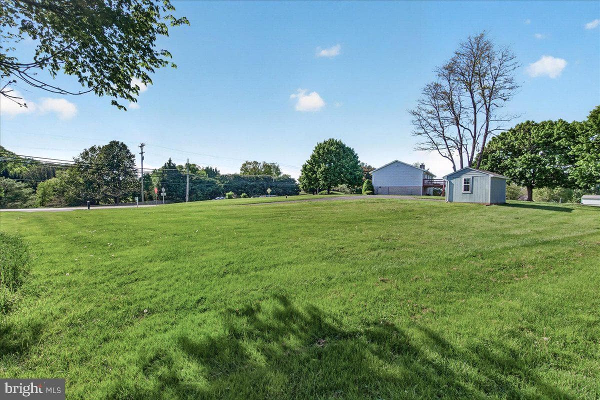 4715 Green Valley Road photo 36