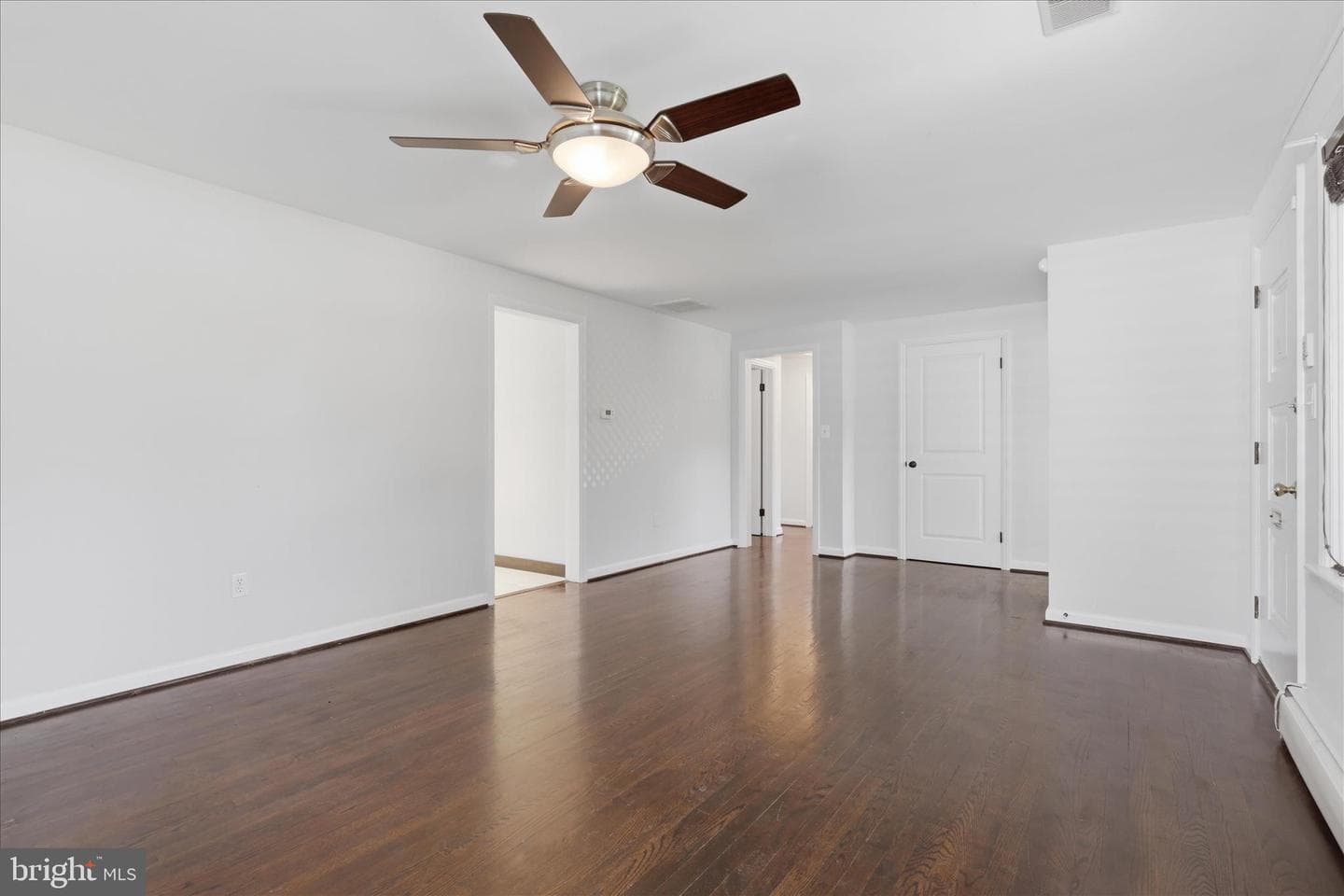 17 E Thirteenth Street photo 10