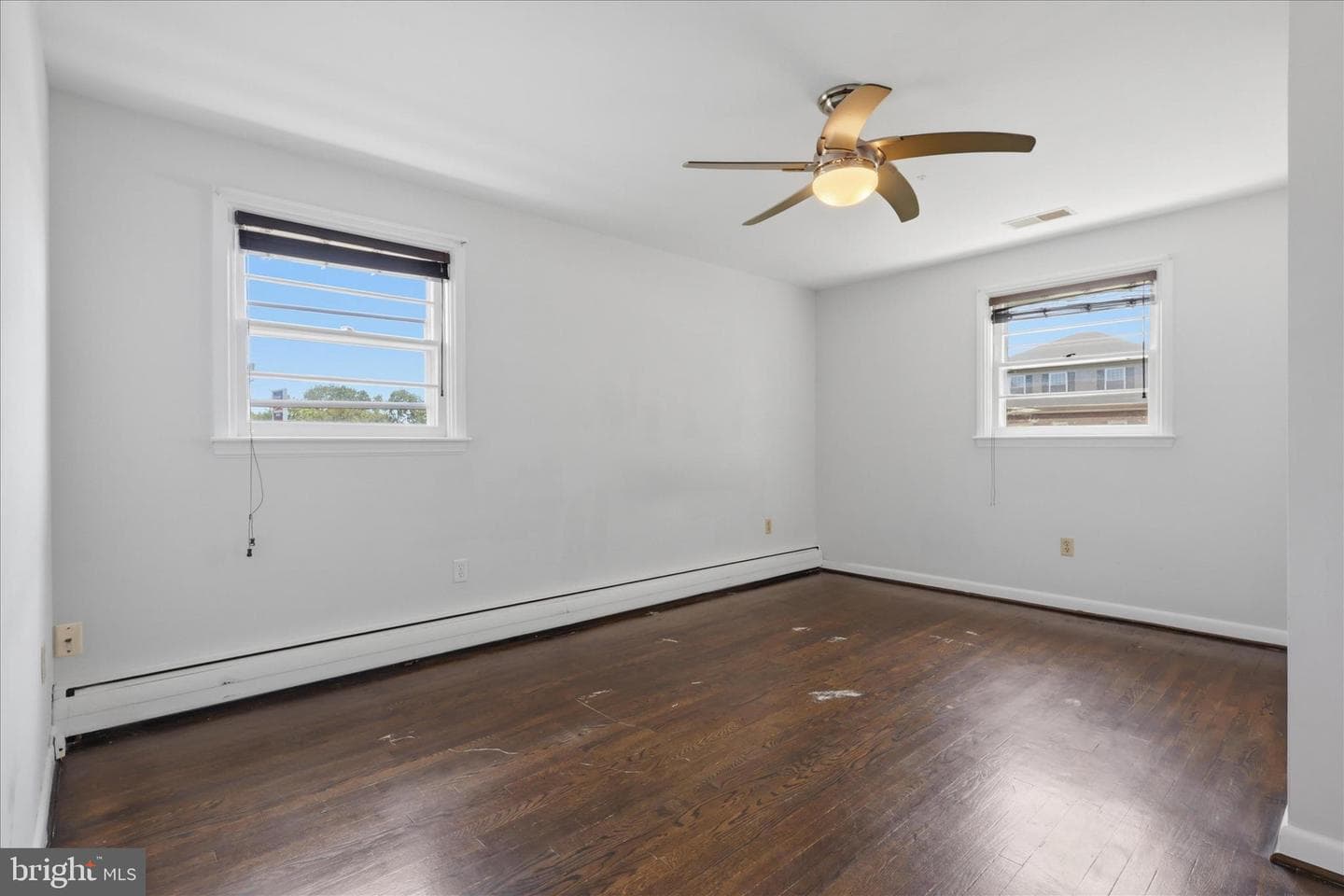 17 E Thirteenth Street photo 17