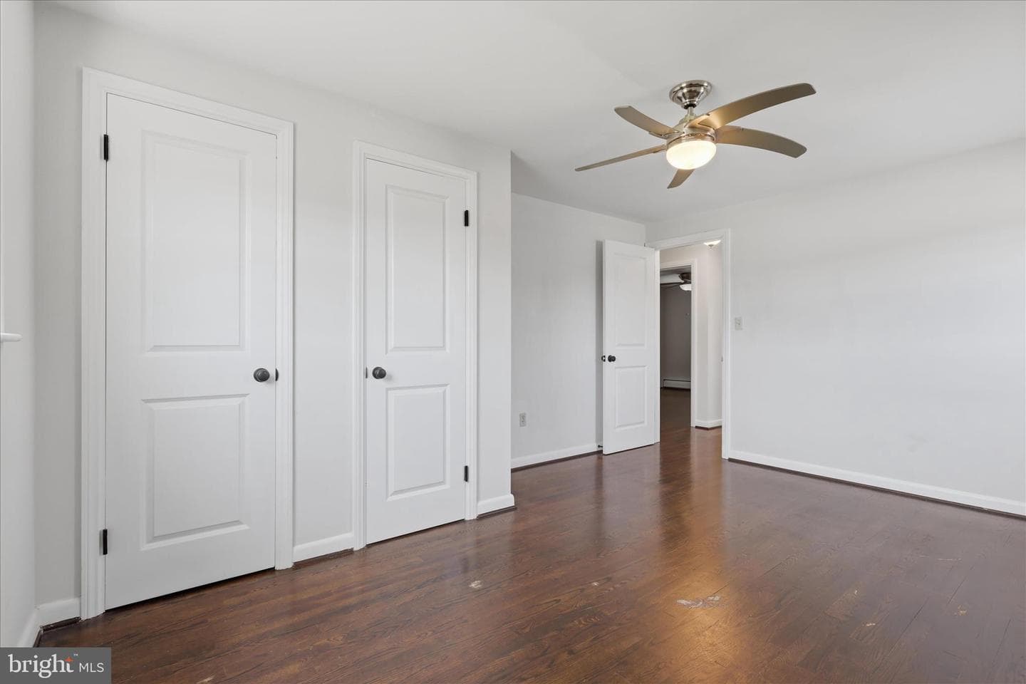 17 E Thirteenth Street photo 19