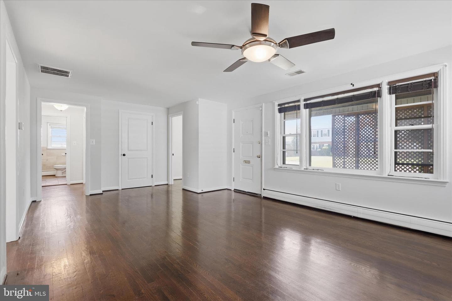 17 E Thirteenth Street photo 7