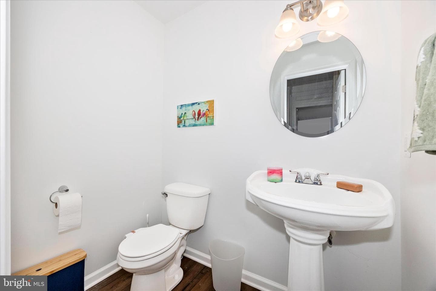 3823 Roundtree Road photo 8