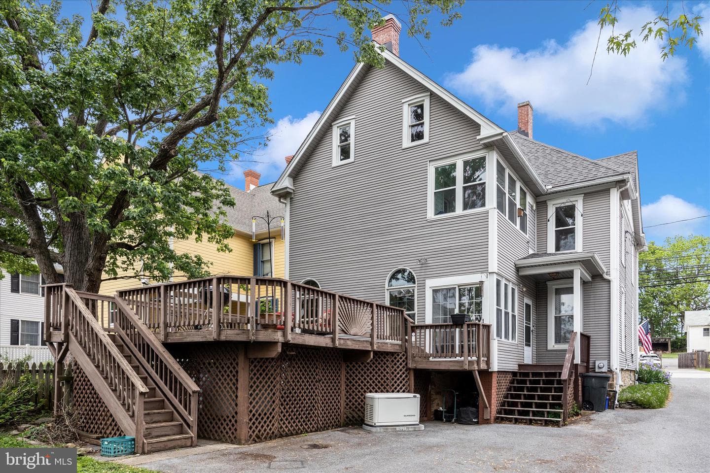 124 E Main Street photo 44