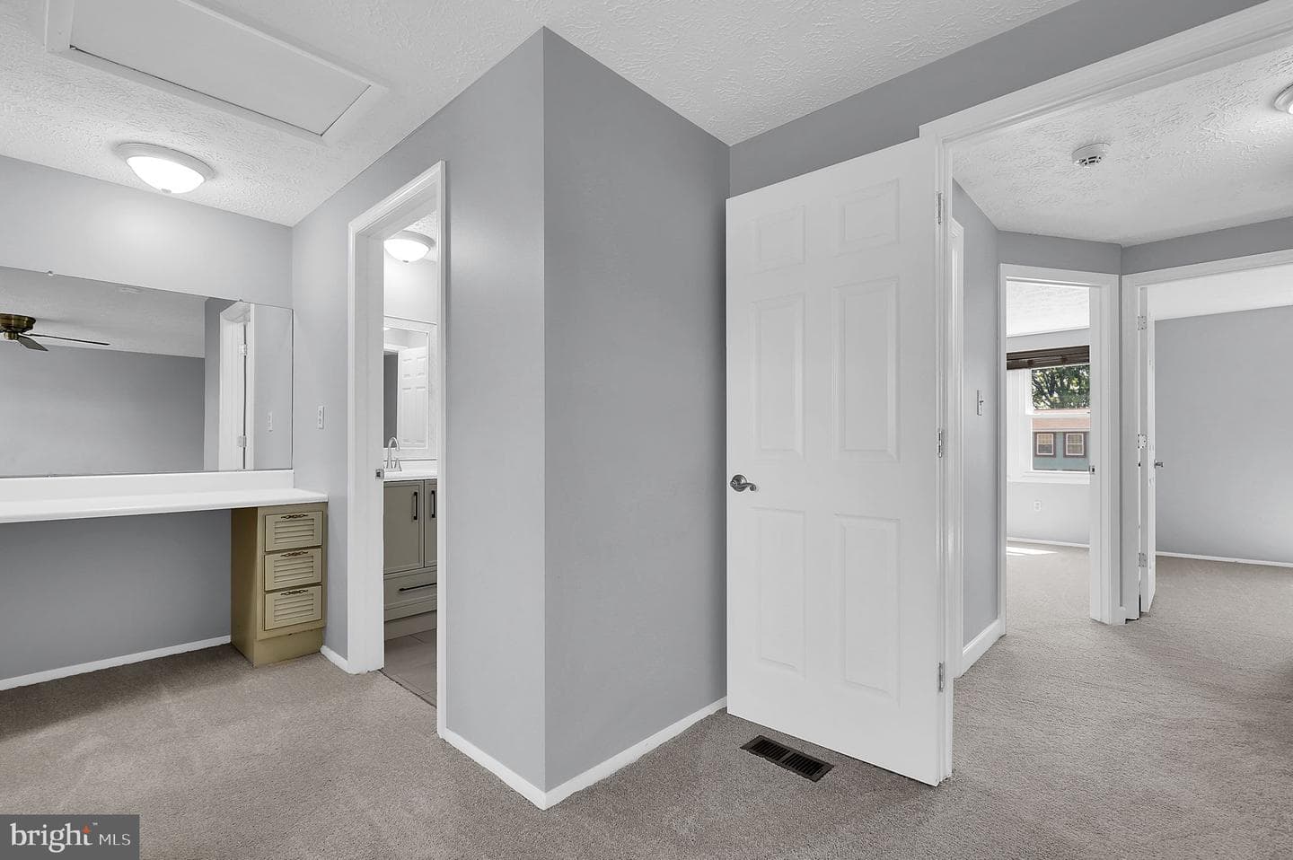 142 Fairfield Drive photo 21