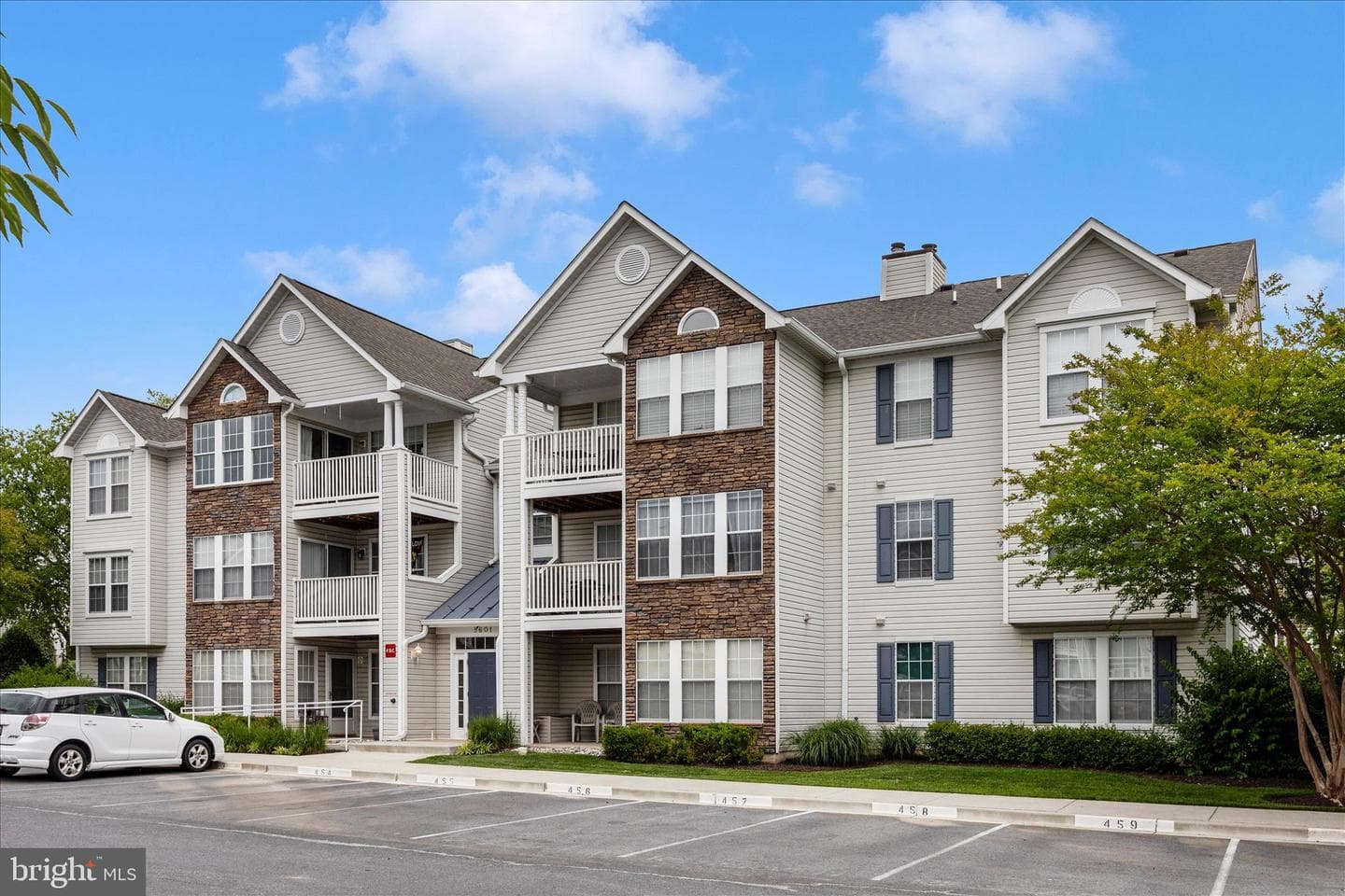 5601 Avonshire Place #b, Frederick