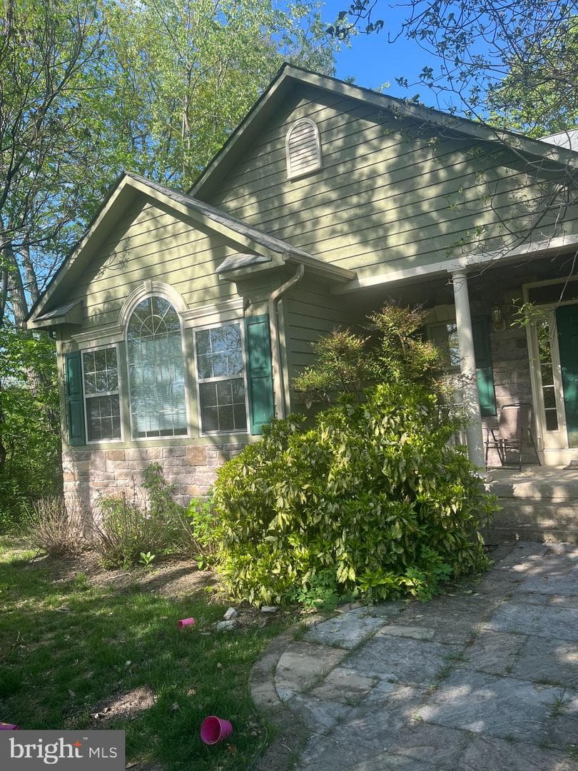 10602 Rockridge Court photo 2