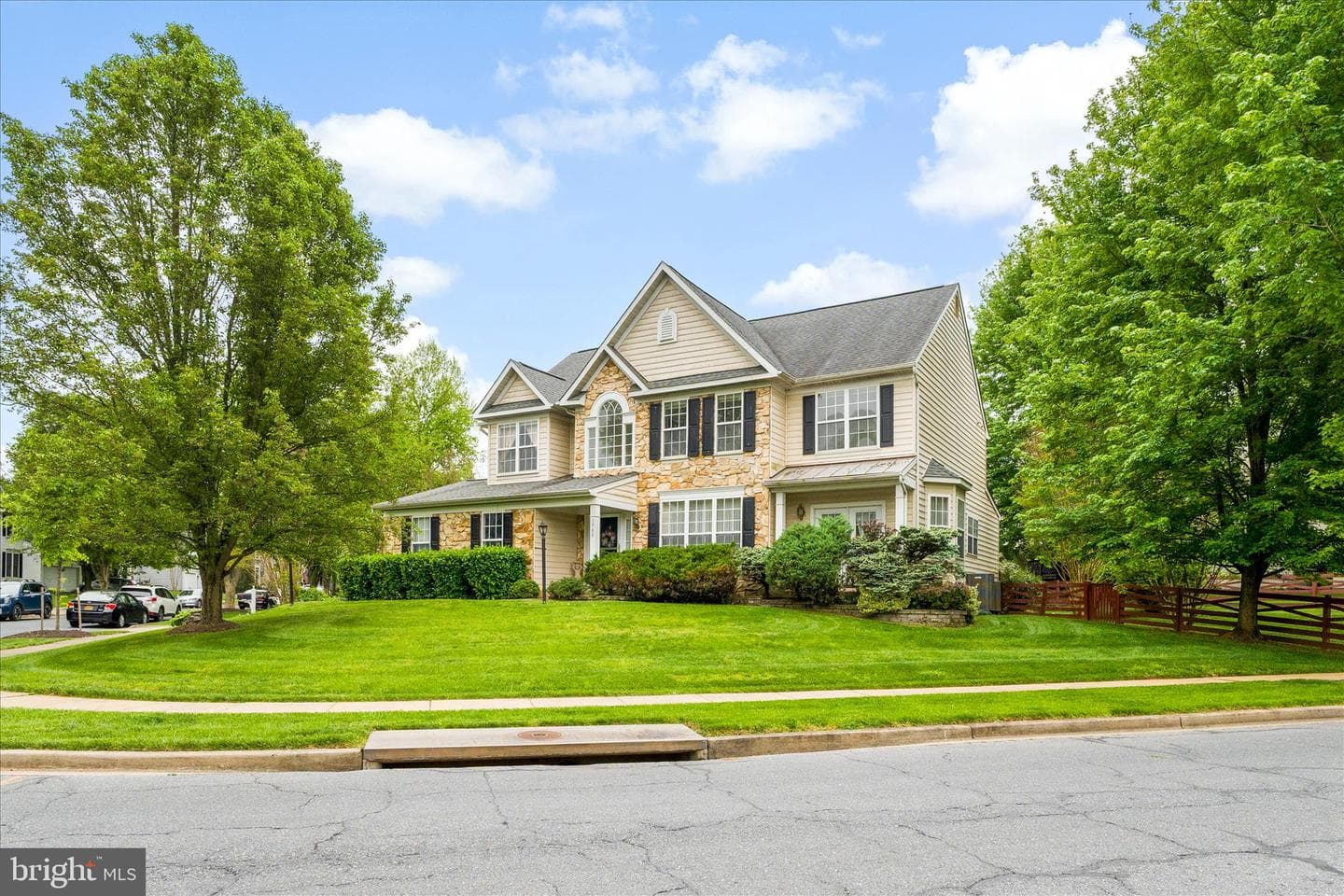 1700 Dearbought Drive