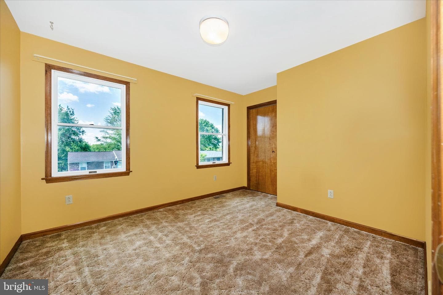 205 E G Street photo 24