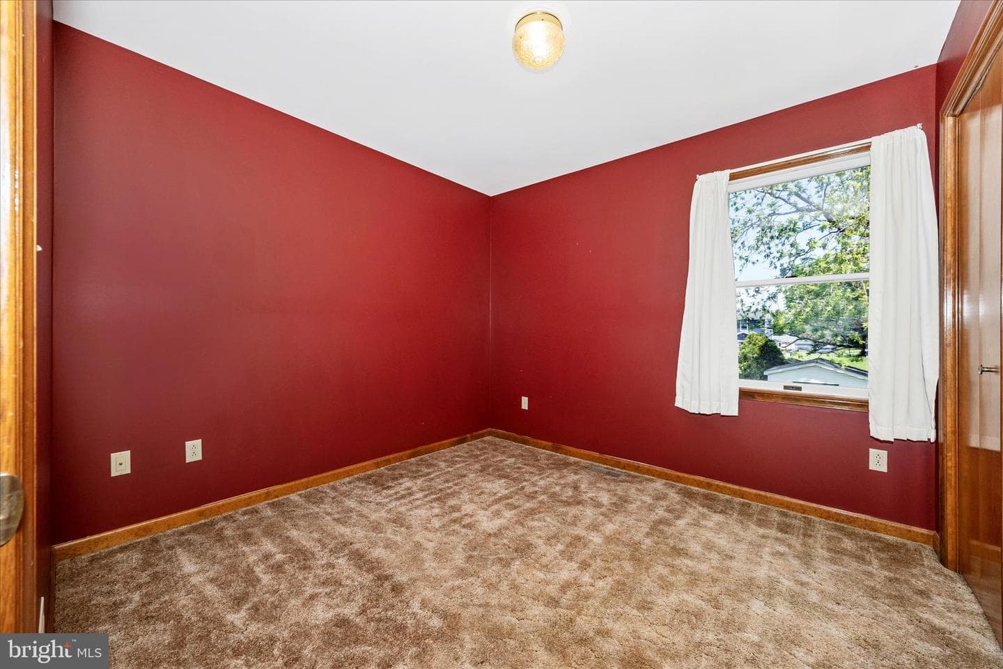 205 E G Street photo 26