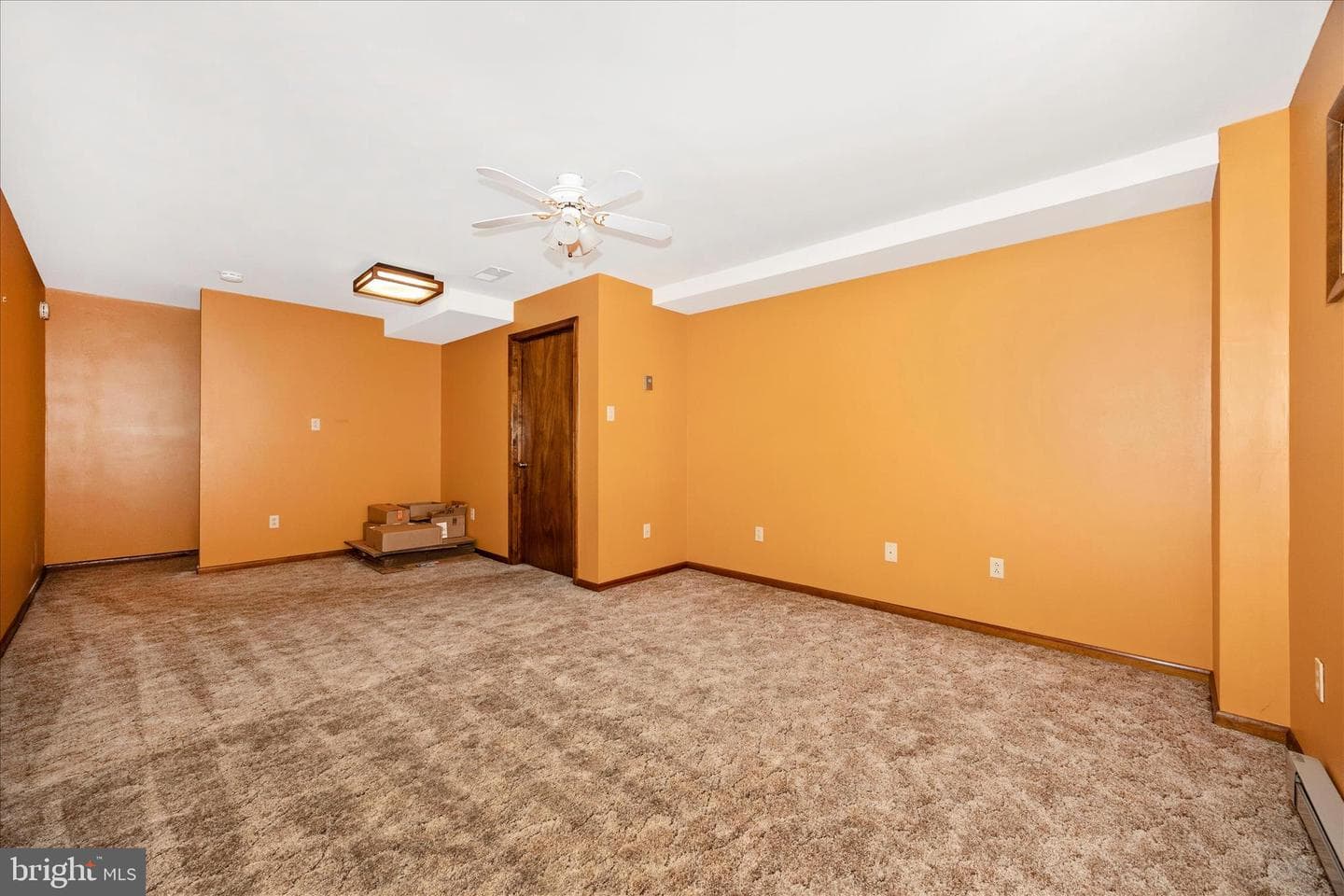 205 E G Street photo 32